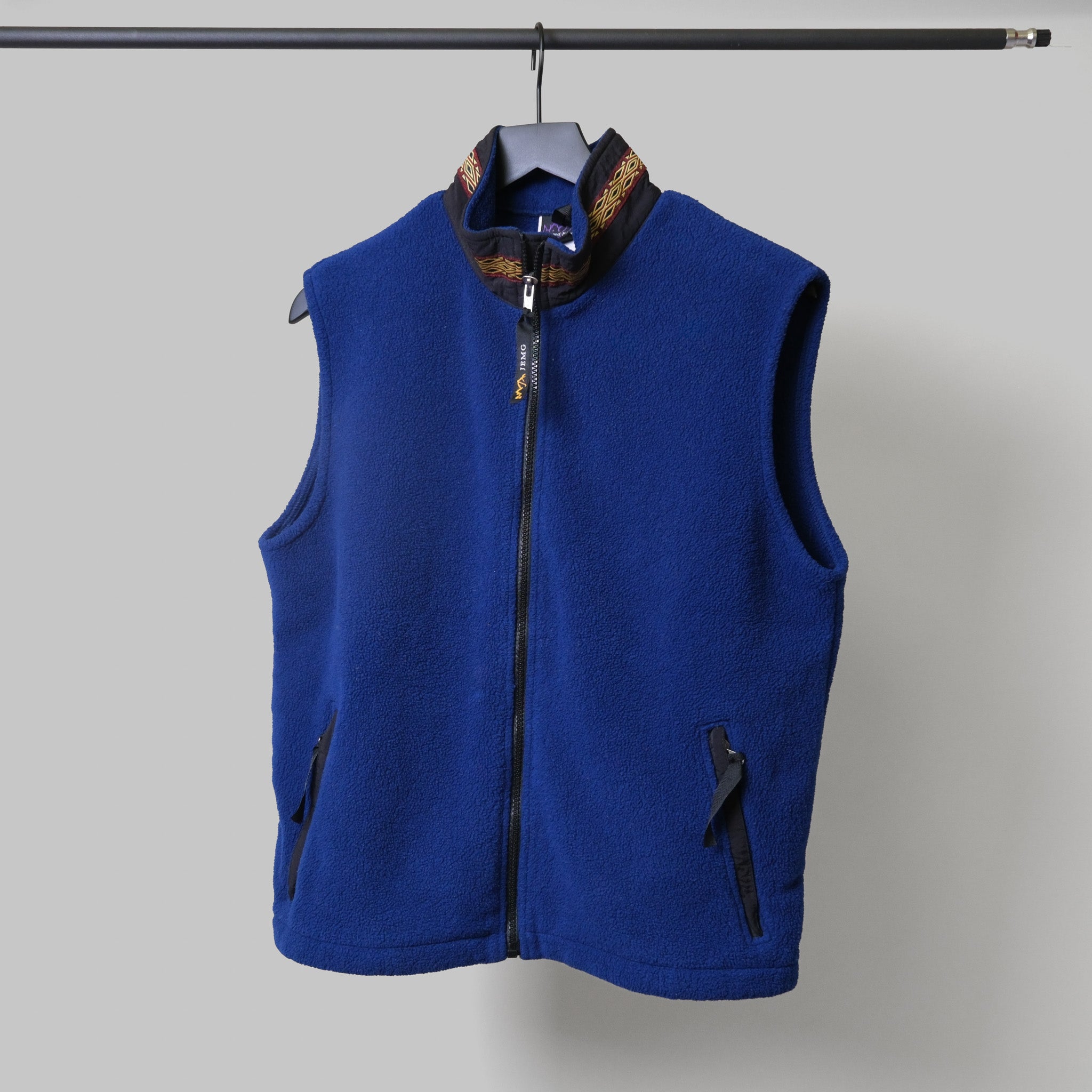 Jagged Edge Mountain Gear Fleece Vest - Sanpo Studios